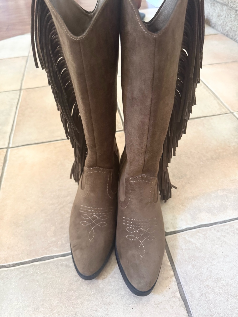 UNIONBAY Darcy Fringe Western Boot Size8